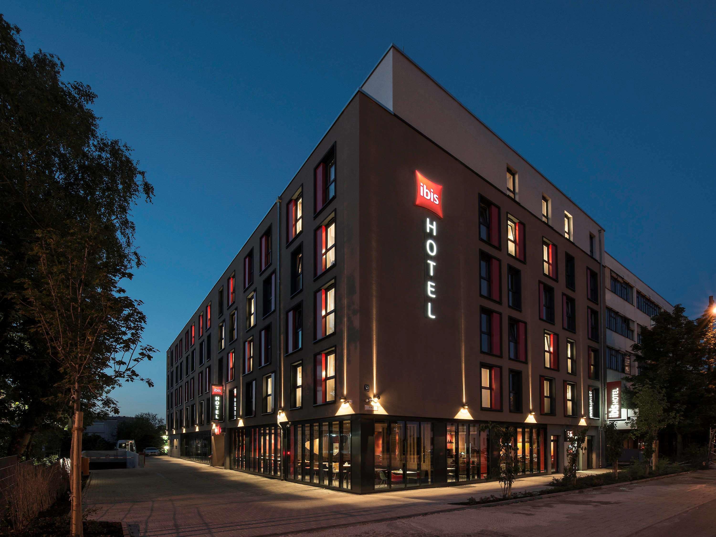 Hotel Ibis Muenchen City Ost Zewnętrze zdjęcie